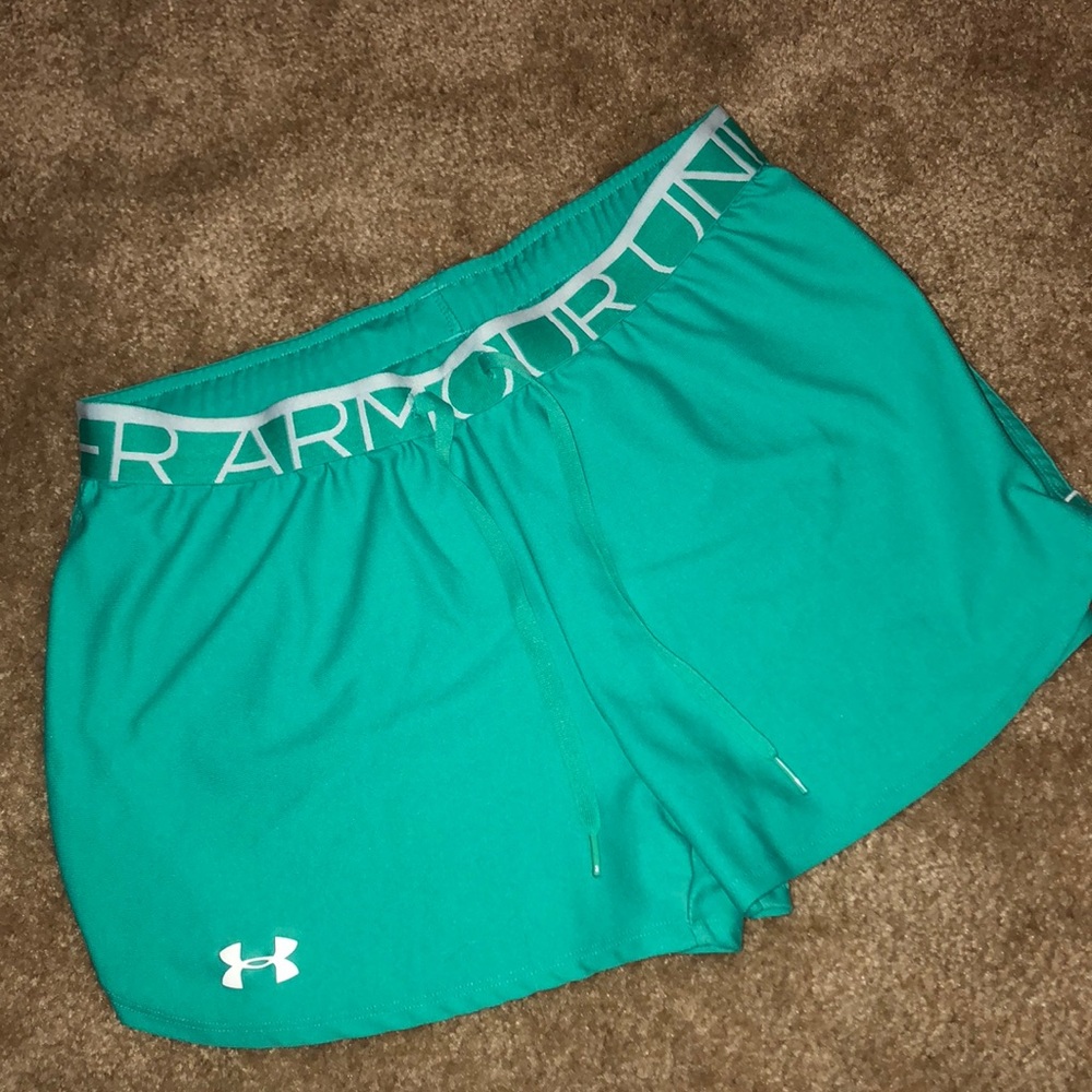 UA play it up shorts